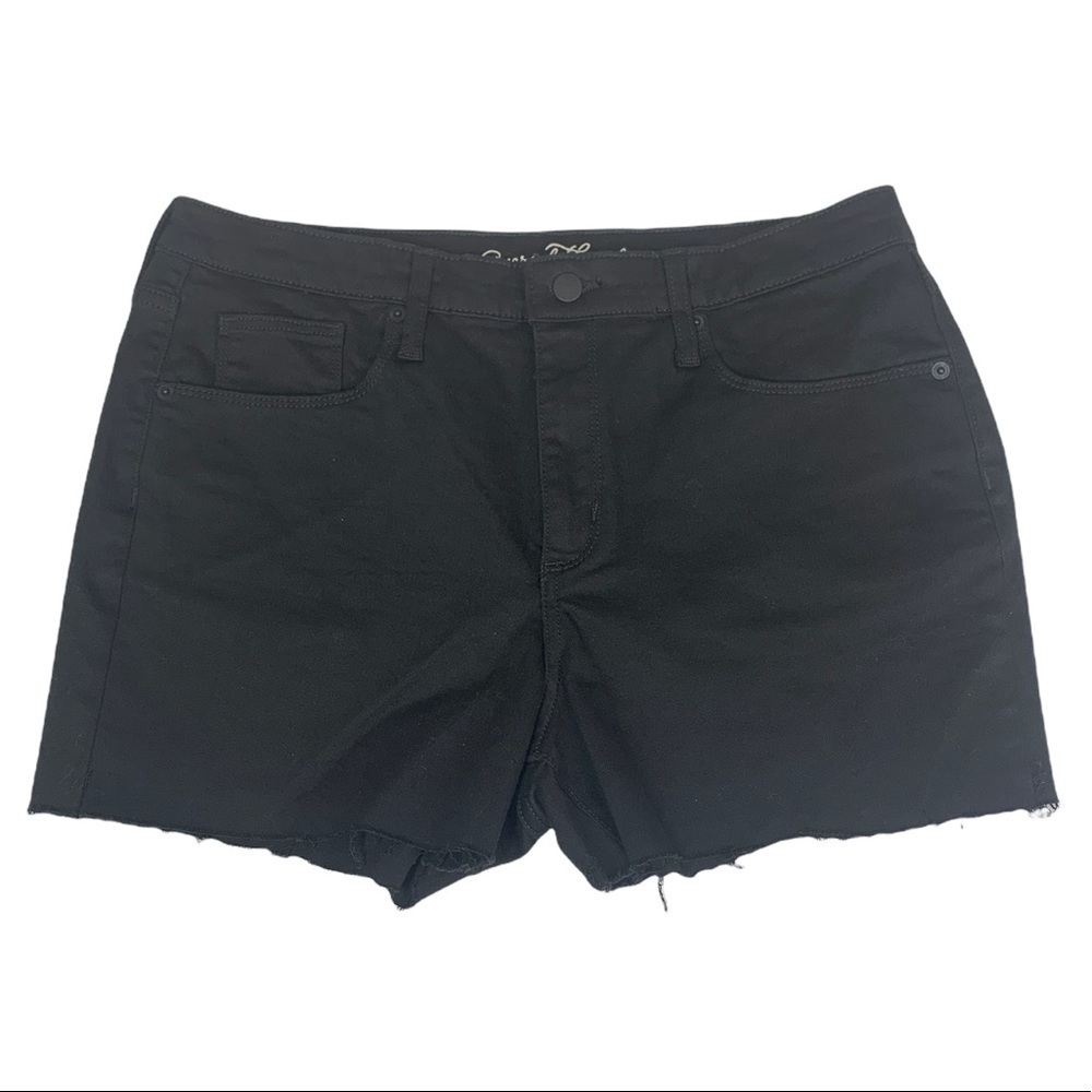 Universal thread high-rise Bermuda black raw hem shorts size 14